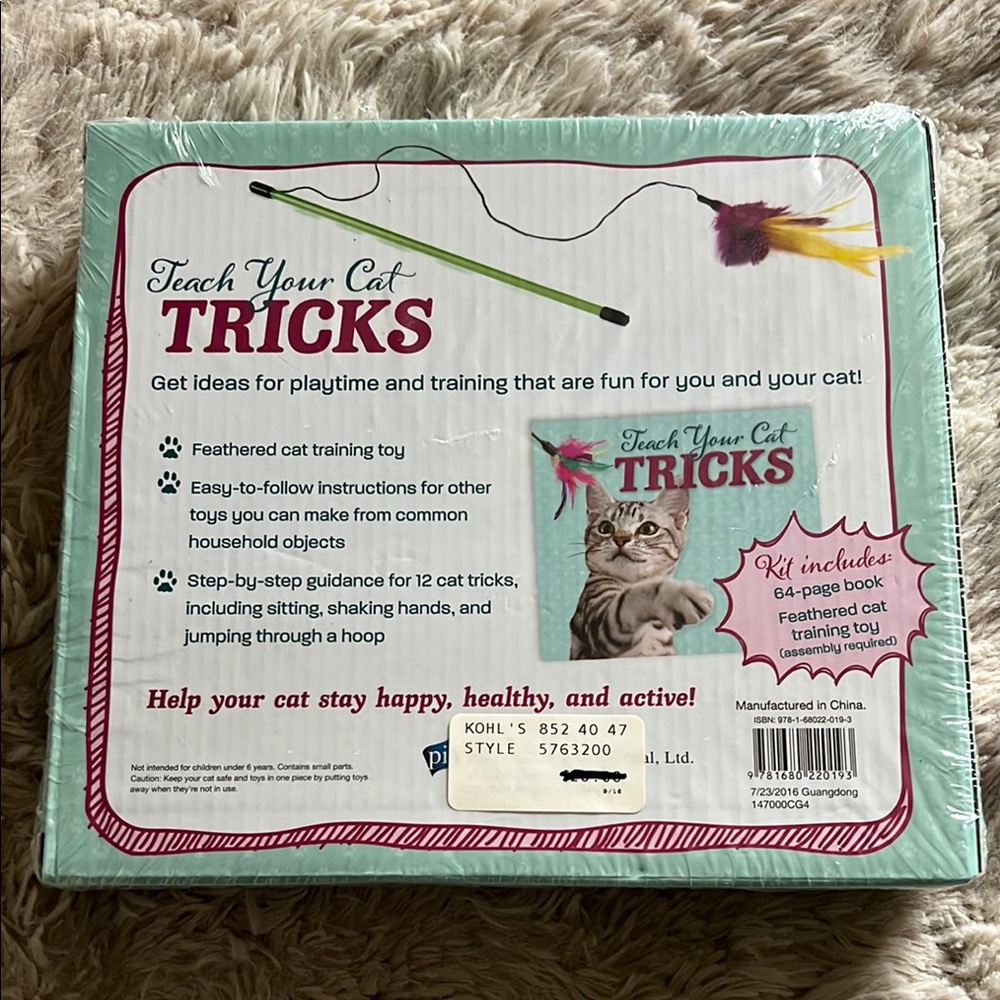 Kohl's Cat Training Kit. - Picture 2 of 2